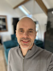 Mike Longthorn Counsellor with Mind and Environment